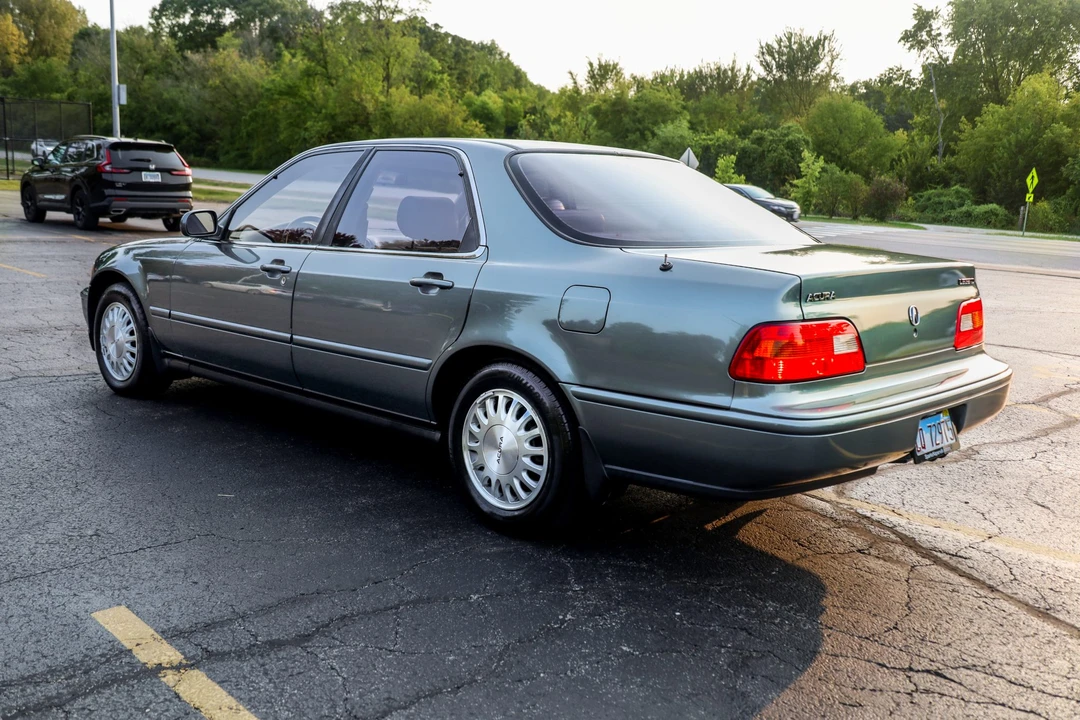 1993 Acura Legend 2nd Gen - Image 5 of 31