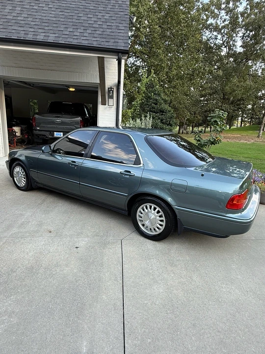 1993 Acura Legend 2nd Gen - Image 3 of 16