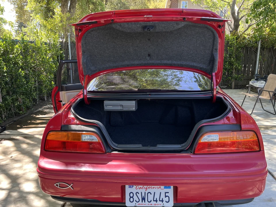 1993 Acura Legend 2nd Gen - Image 13 of 31
