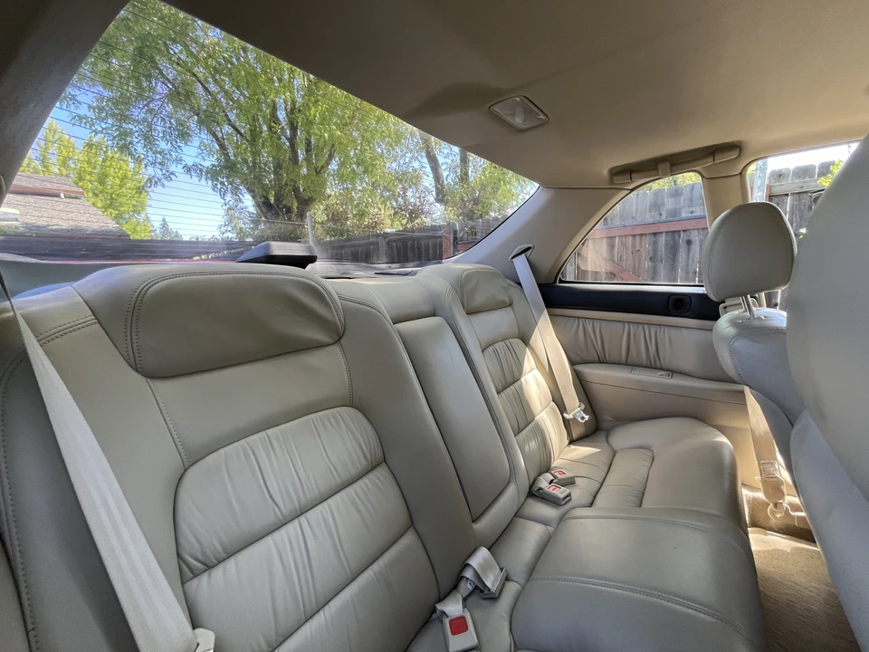 1993 Acura Legend 2nd Gen - Image 25 of 31