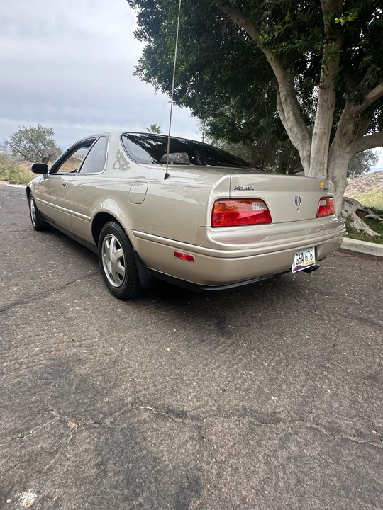 1993 Acura Legend 2nd Gen - Image 2 of 31