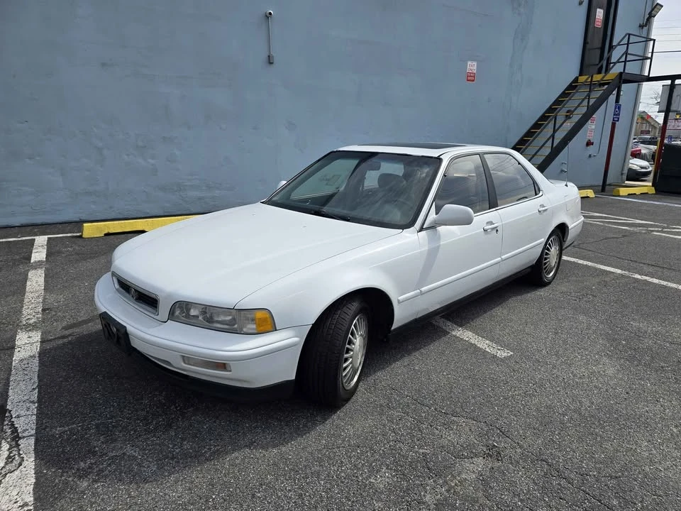 1993 Acura Legend 2nd Gen - Image 8 of 19