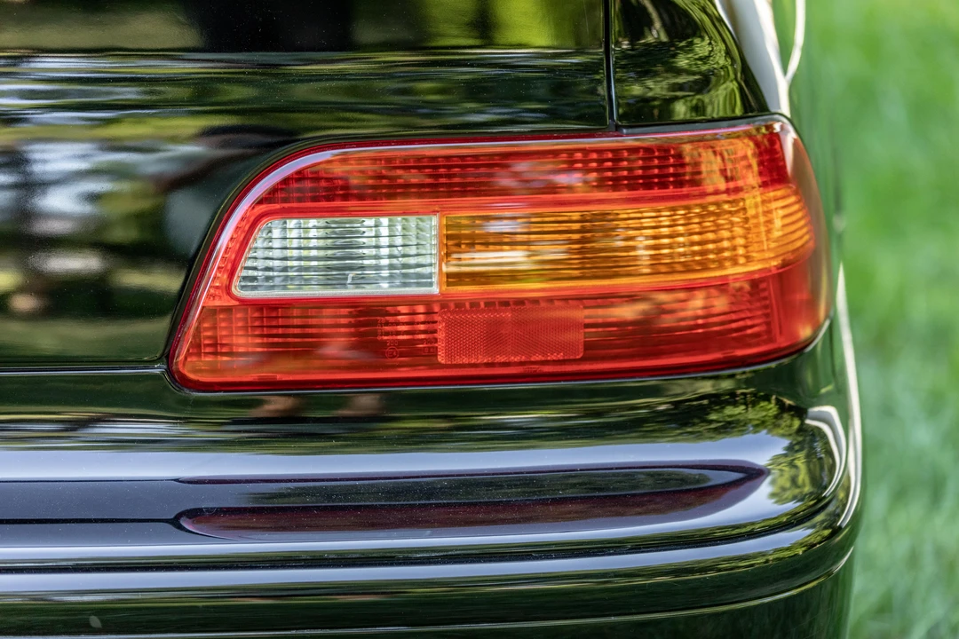 1993 Acura Legend 2nd Gen - Image 16 of 30