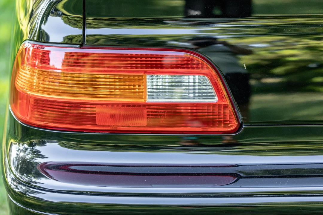 1993 Acura Legend 2nd Gen - Image 13 of 30