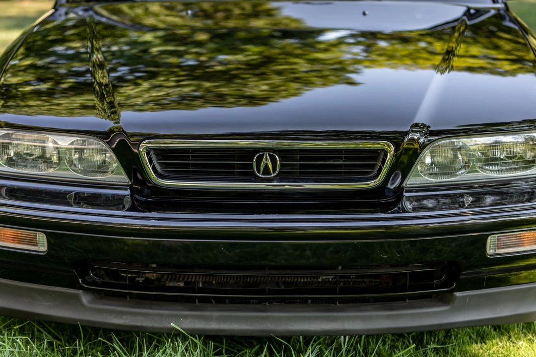 1993 Acura Legend 2nd Gen - Image 9 of 30