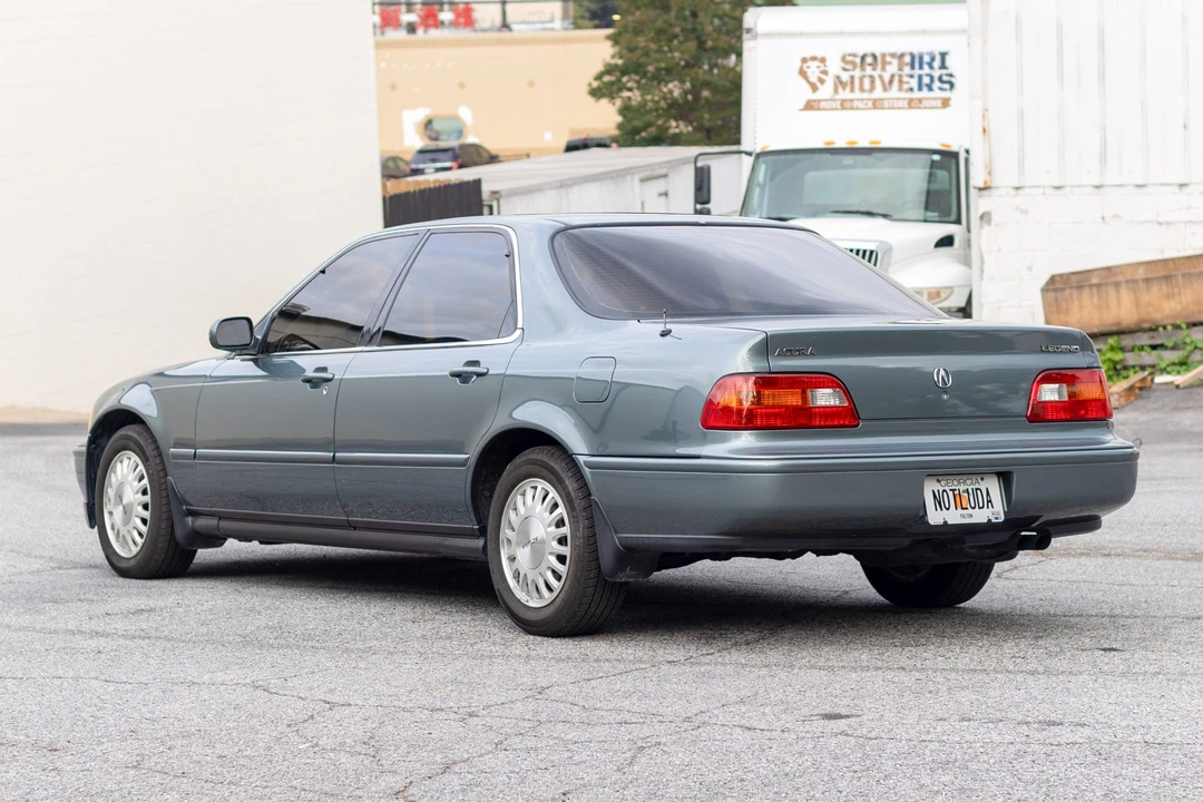 1993 Acura Legend 2nd Gen - Image 8 of 31