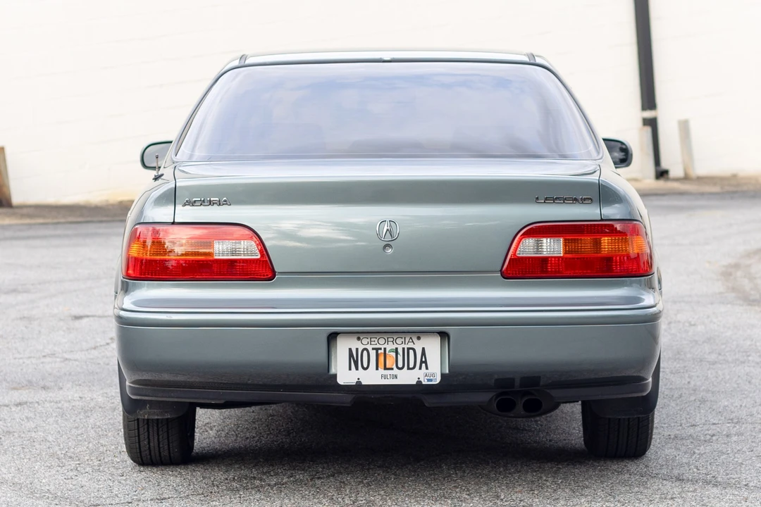 1993 Acura Legend 2nd Gen - Image 7 of 31