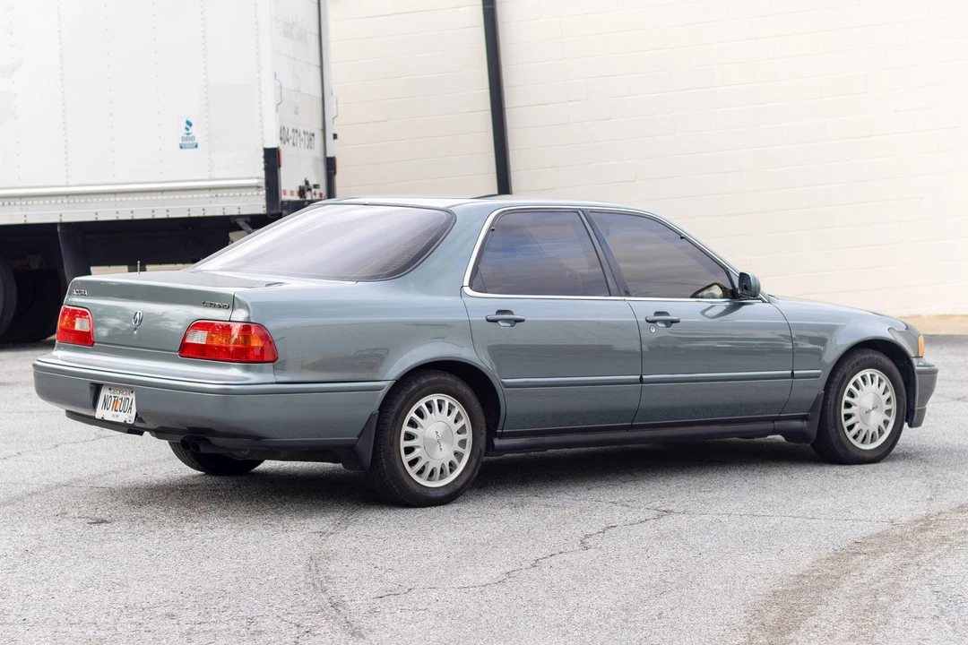 1993 Acura Legend 2nd Gen - Image 6 of 31
