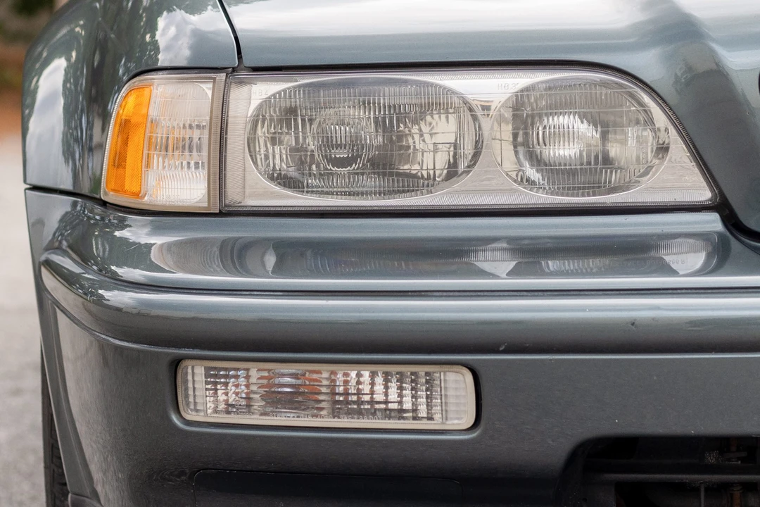 1993 Acura Legend 2nd Gen - Image 13 of 31