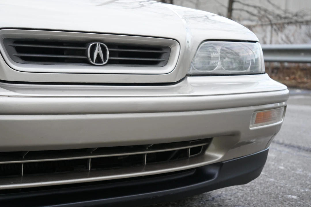 1993 Acura Legend 2nd Gen - Image 23 of 31