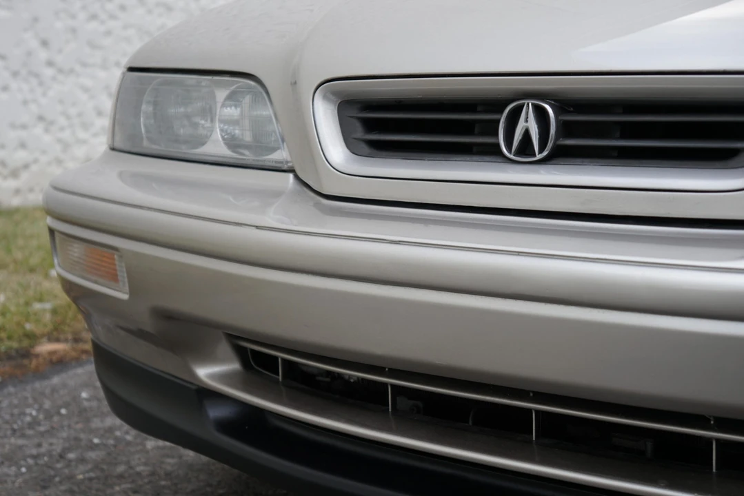 1993 Acura Legend 2nd Gen - Image 24 of 31