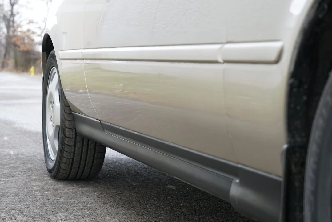 1993 Acura Legend 2nd Gen - Image 29 of 31