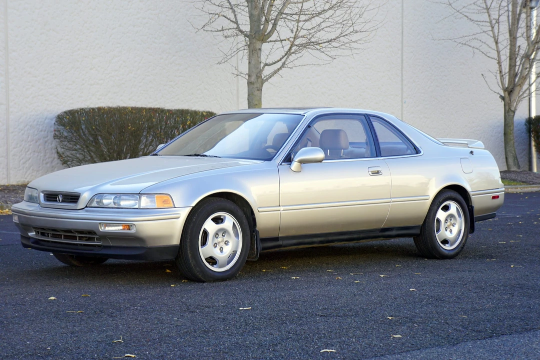 1993 Acura Legend 2nd Gen - Image 2 of 31