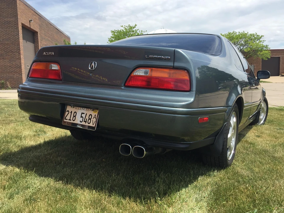 1993 Acura Legend 2nd Gen - Image 13 of 31