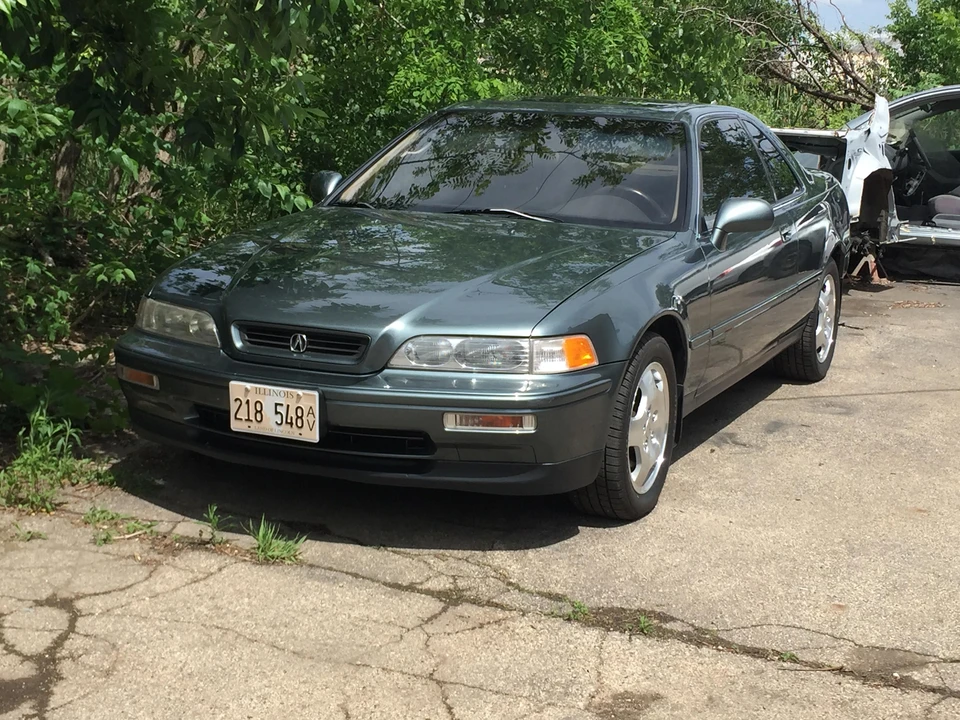 1993 Acura Legend 2nd Gen - Image 26 of 31