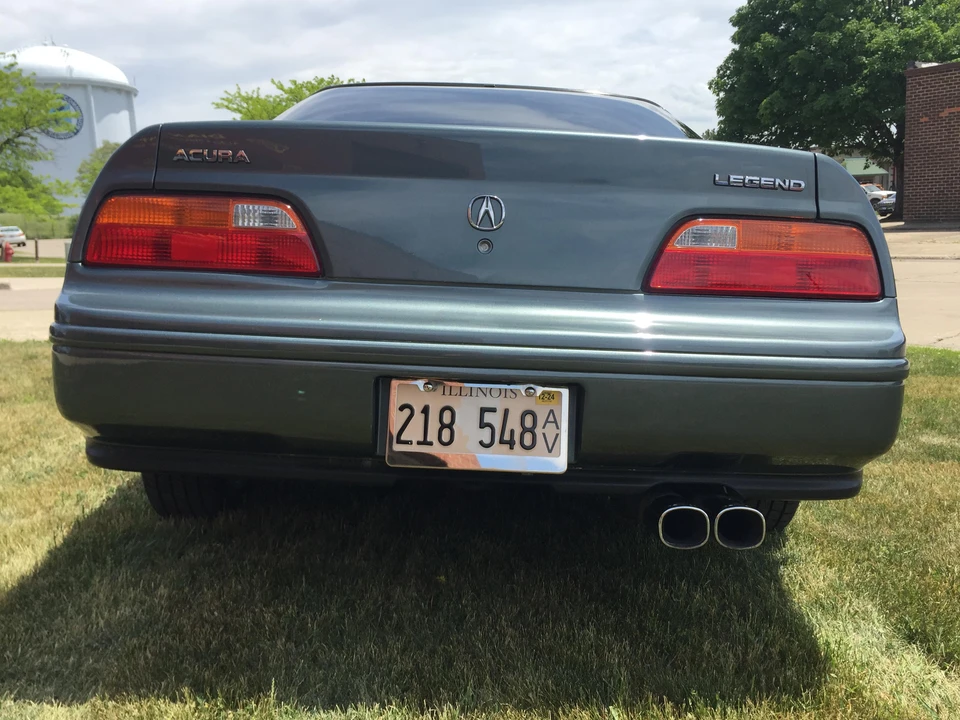 1993 Acura Legend 2nd Gen - Image 11 of 31