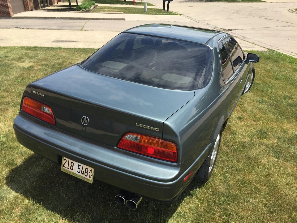 1993 Acura Legend 2nd Gen - Image 12 of 31