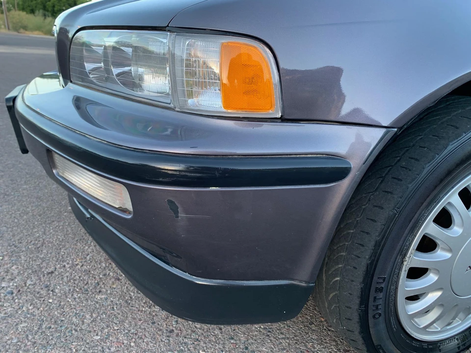 1993 Acura Legend 2nd Gen - Image 21 of 31