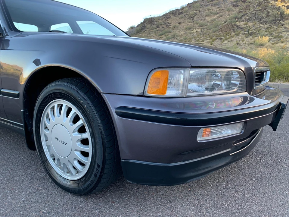 1993 Acura Legend 2nd Gen - Image 19 of 31
