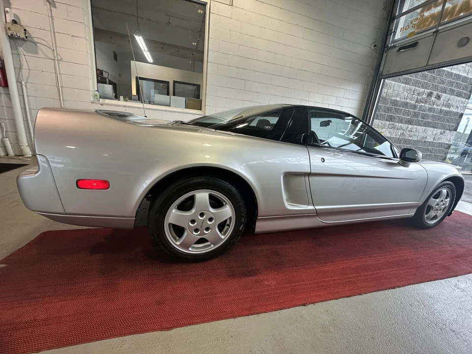 1993 Acura NA1 NSX - Image 27 of 31