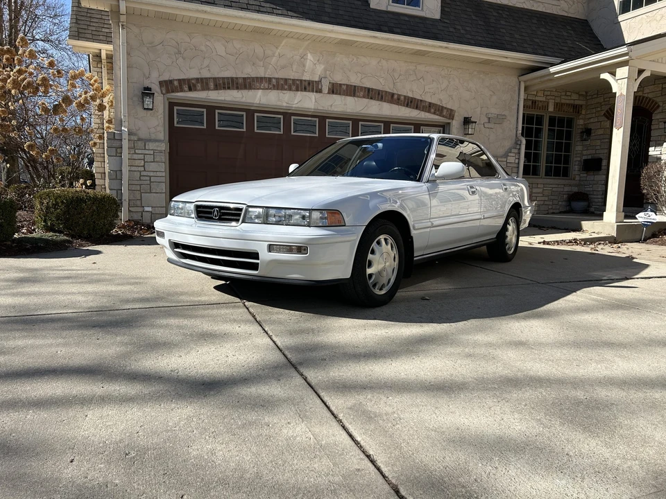 1993 Acura Vigor 2nd Gen - Image 28 of 31