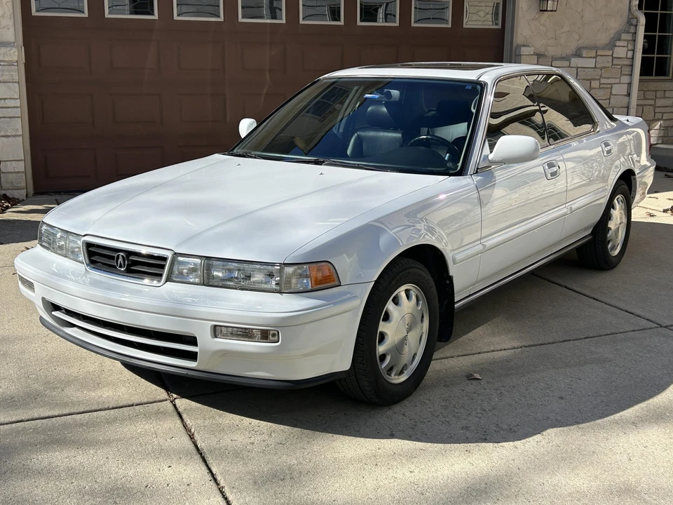1993 Acura Vigor 2nd Gen - Image 30 of 31