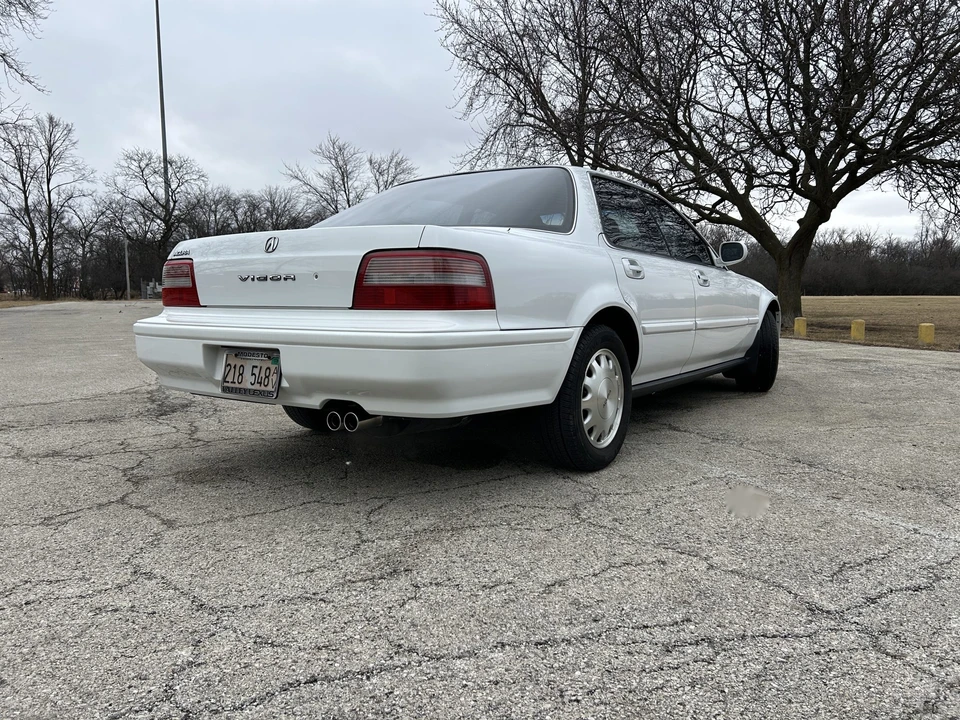 1993 Acura Vigor 2nd Gen - Image 14 of 31