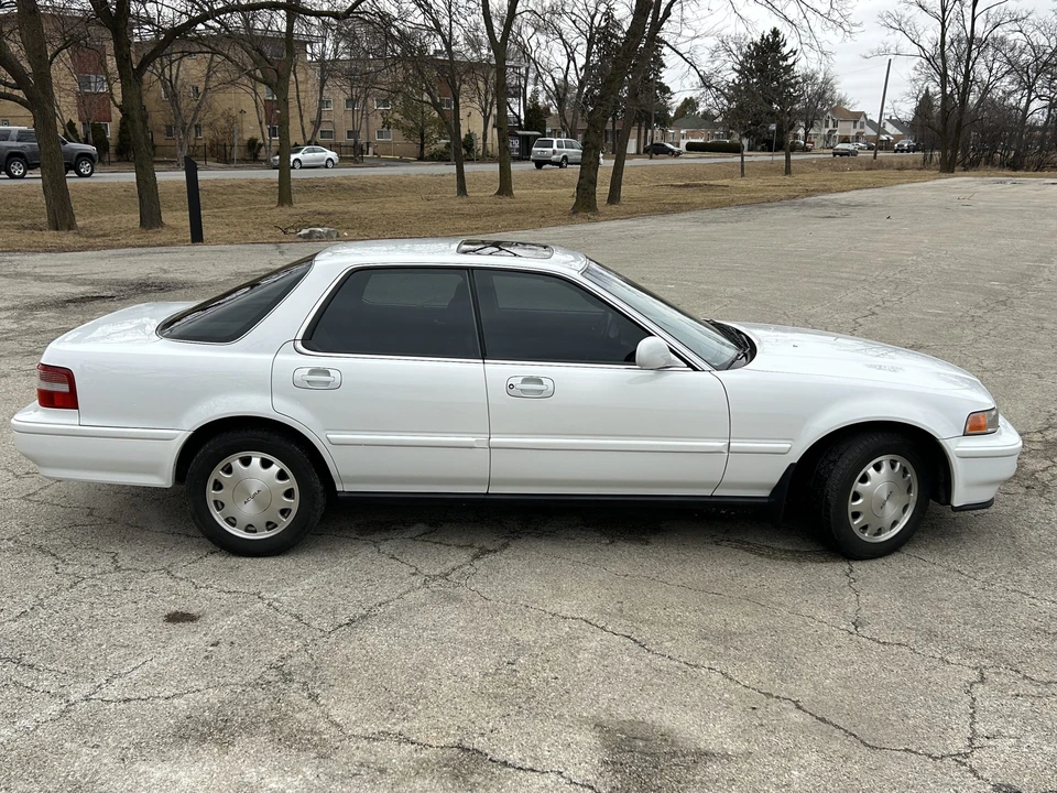 1993 Acura Vigor 2nd Gen - Image 13 of 31
