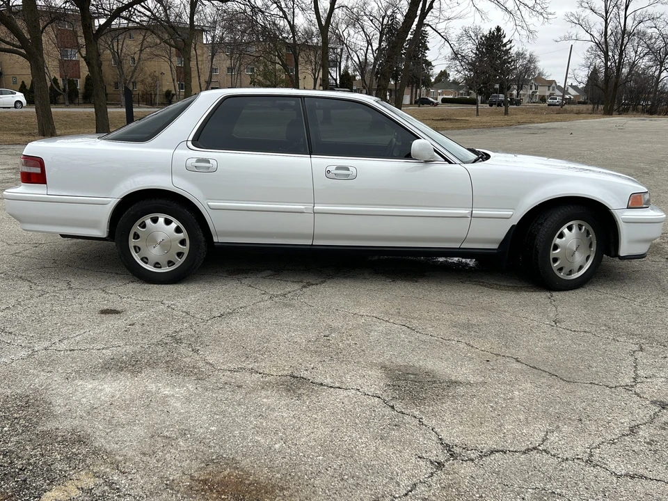 1993 Acura Vigor 2nd Gen - Image 12 of 31