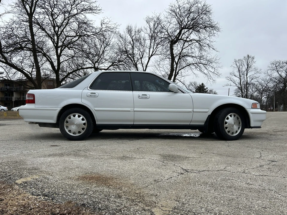 1993 Acura Vigor 2nd Gen - Image 11 of 31