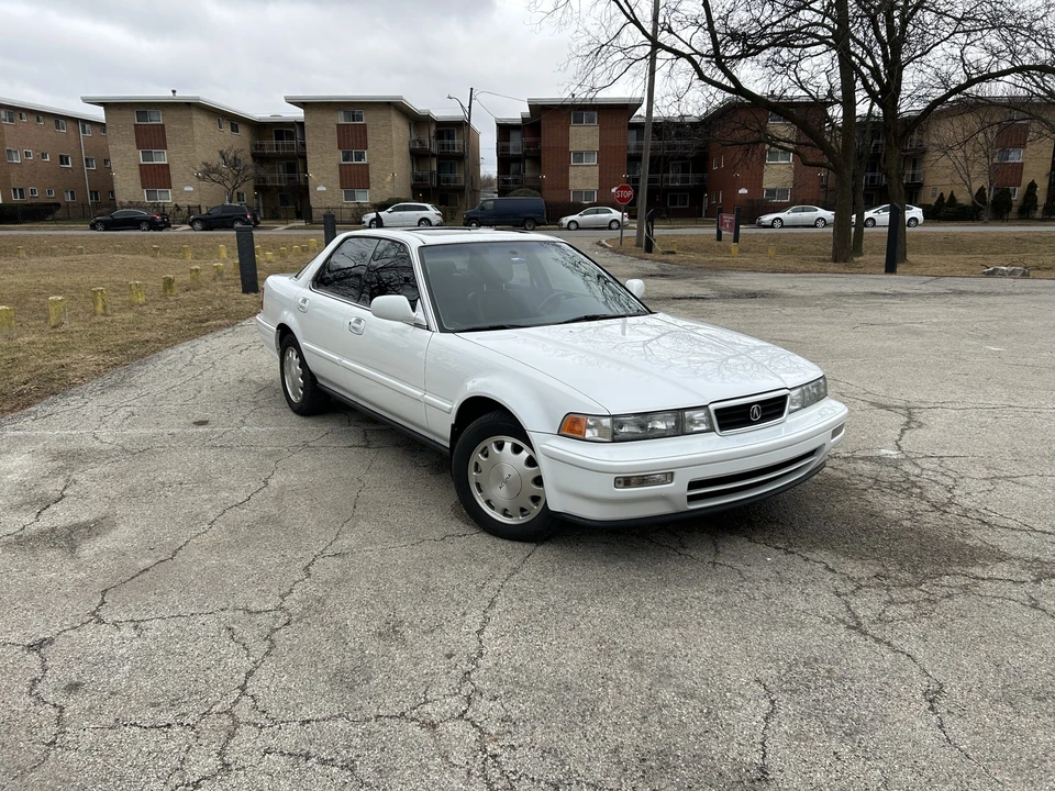 1993 Acura Vigor 2nd Gen - Image 8 of 31