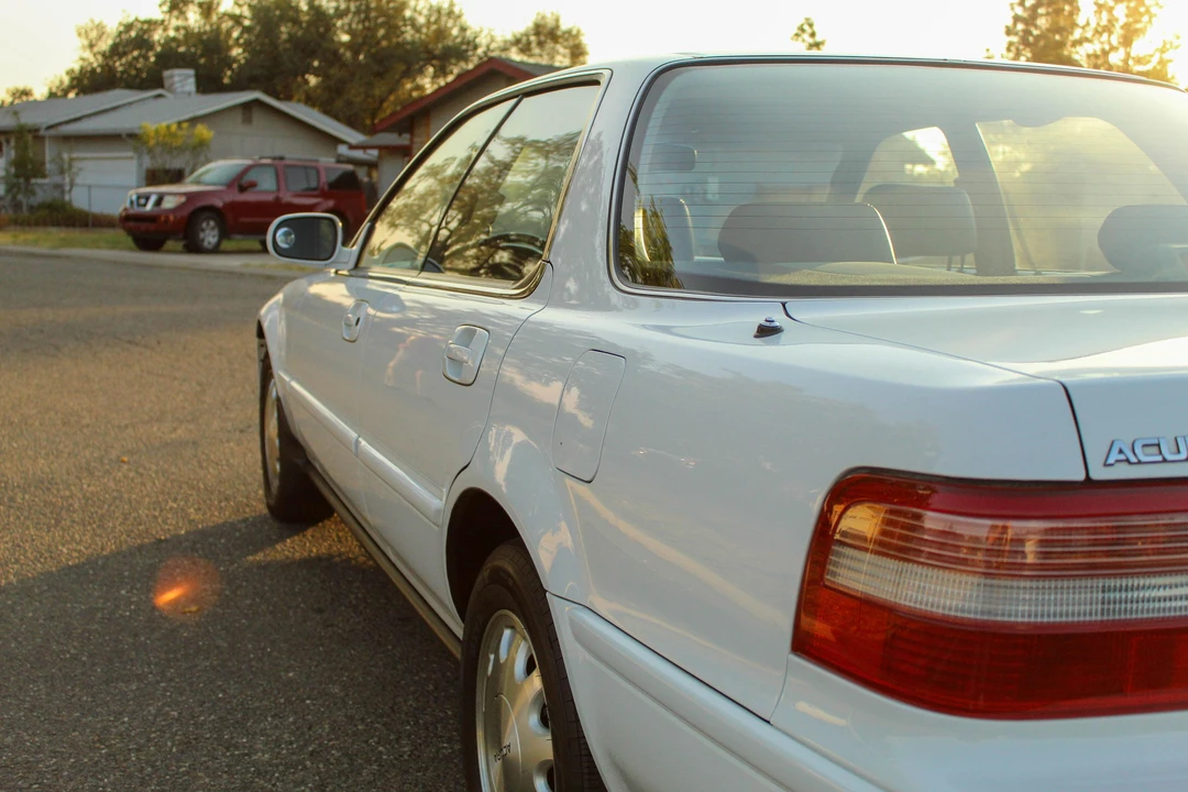 1993 Acura Vigor 3rd Gen - Image 13 of 31