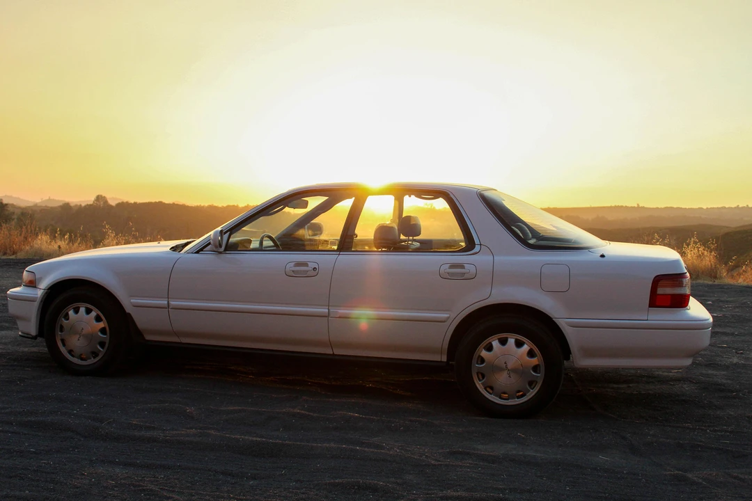 1993 Acura Vigor 3rd Gen - Image 11 of 31