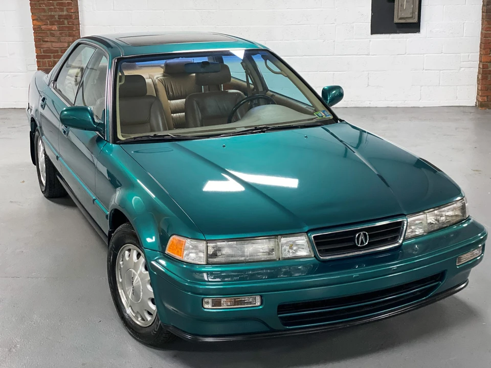 1993 Acura Vigor 3rd Gen - Image 14 of 31