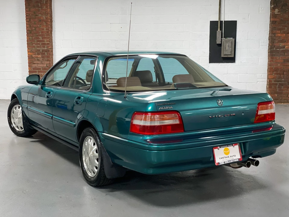 1993 Acura Vigor 3rd Gen - Image 5 of 31
