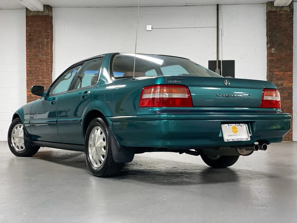 1993 Acura Vigor 3rd Gen - Image 6 of 31