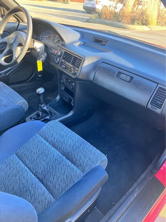 1993 Acura Integra 2nd Gen - Image 9 of 10