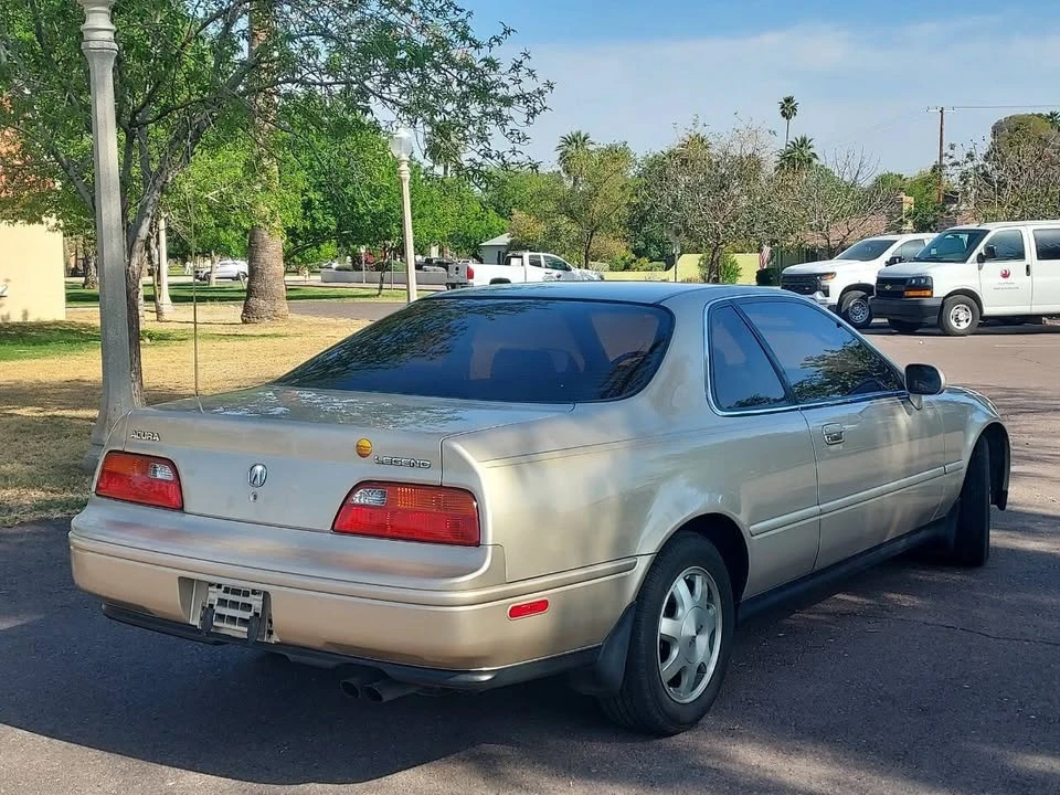 1993 Acura Legend 2nd Gen - Image 6 of 20