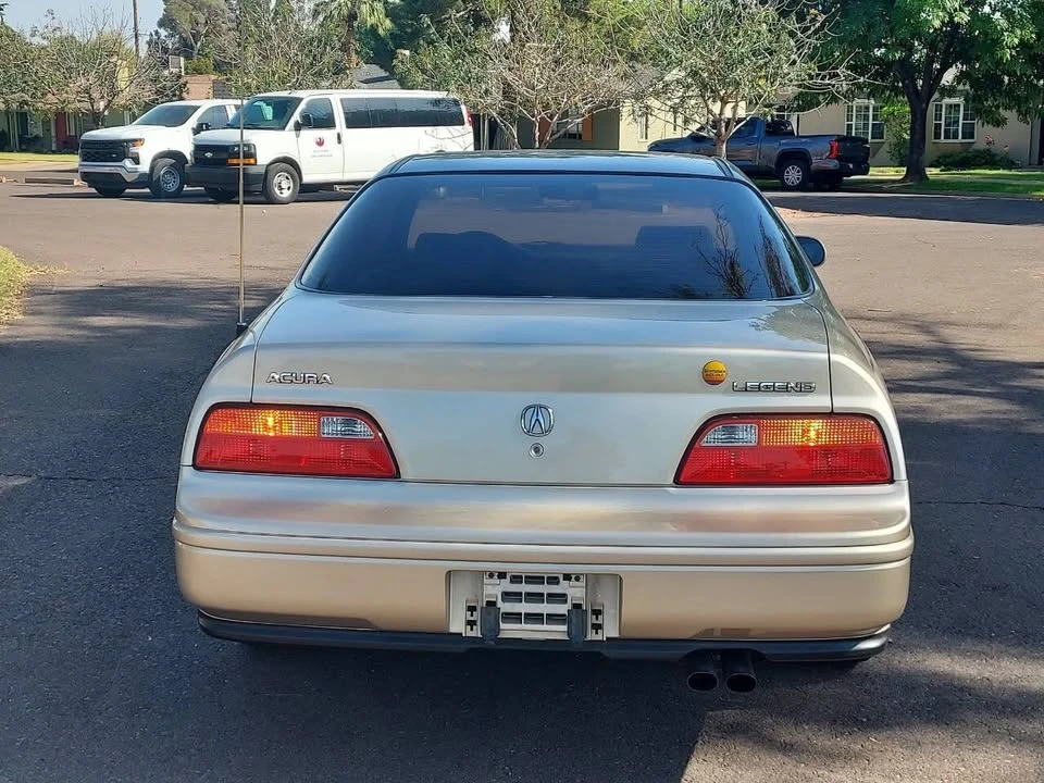 1993 Acura Legend 2nd Gen - Image 5 of 20