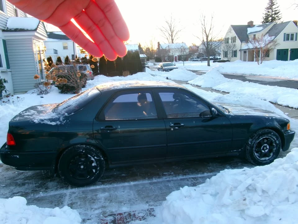 1993 Acura Legend 2nd Gen - Image 6 of 16