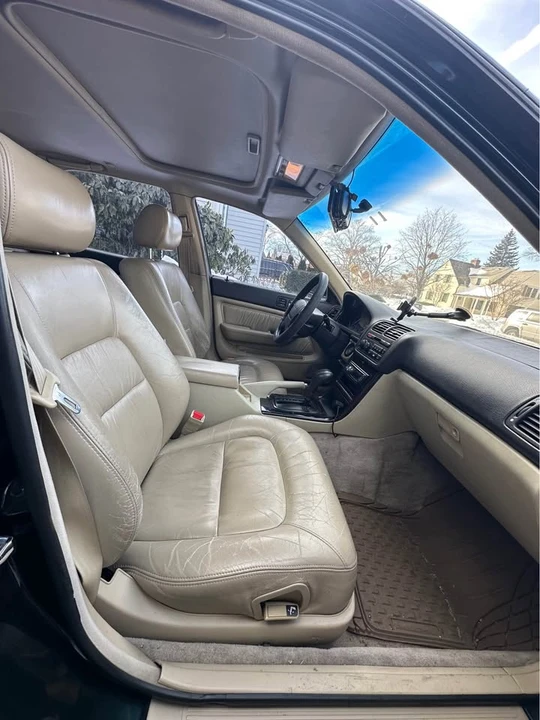 1993 Acura Legend 2nd Gen - Image 16 of 16