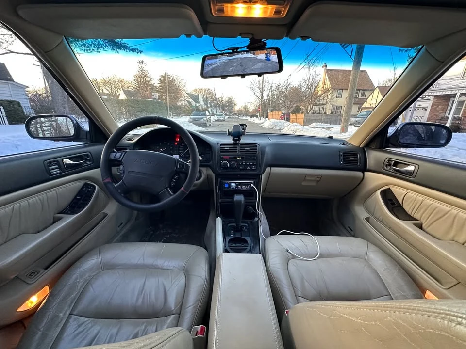 1993 Acura Legend 2nd Gen - Image 17 of 19