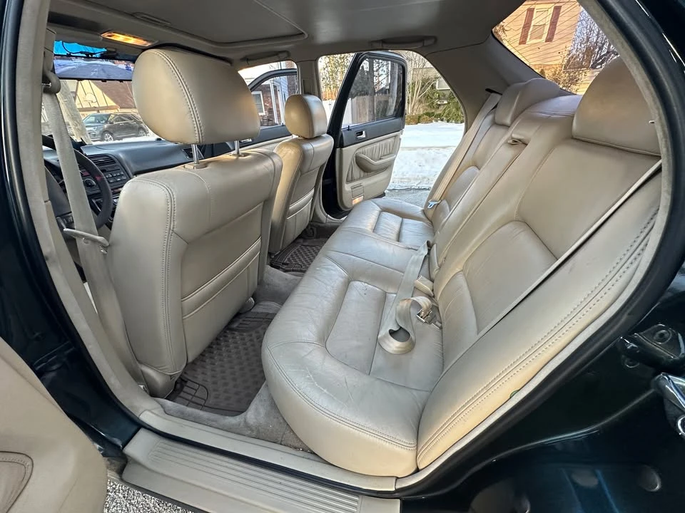 1993 Acura Legend 2nd Gen - Image 13 of 19
