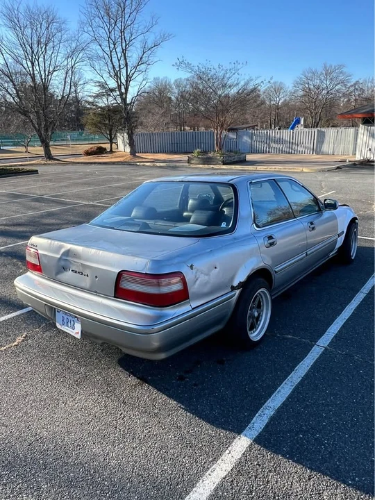 1993 Acura Vigor 3rd Gen - Image 5 of 16