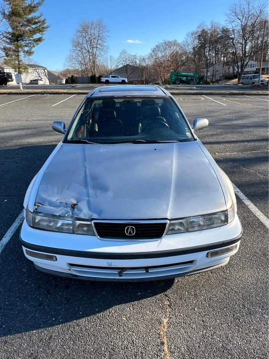 1993 Acura Vigor 3rd Gen - Image 3 of 16