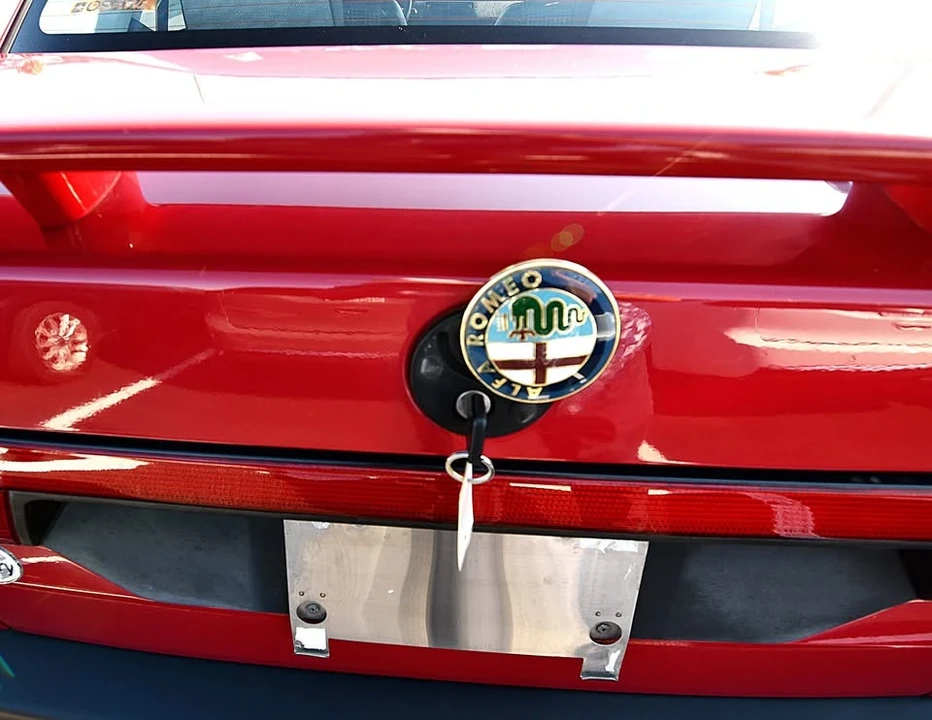 1993 Alfa Romeo 155 - Image 19 of 19