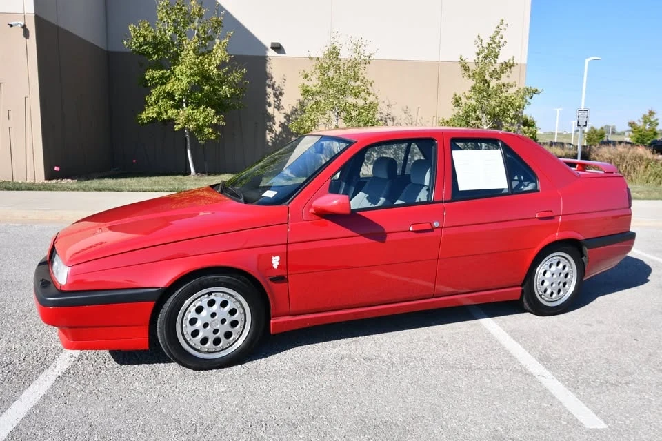 1993 Alfa Romeo 155 - Image 2 of 19
