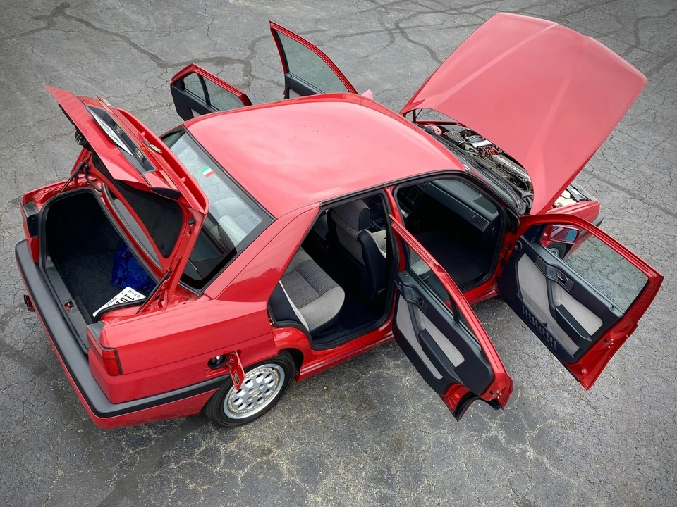1993 Alfa Romeo 155 - Image 28 of 31