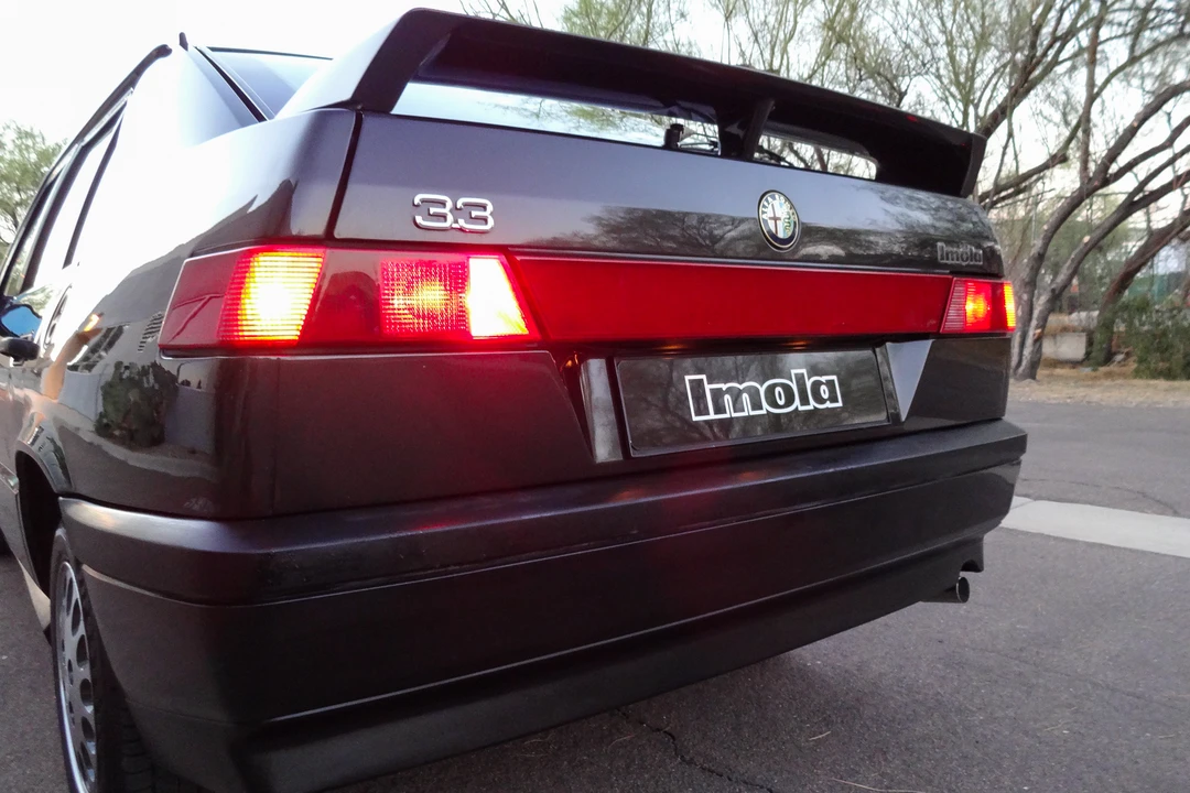 1993 Alfa Romeo - Image 21 of 31