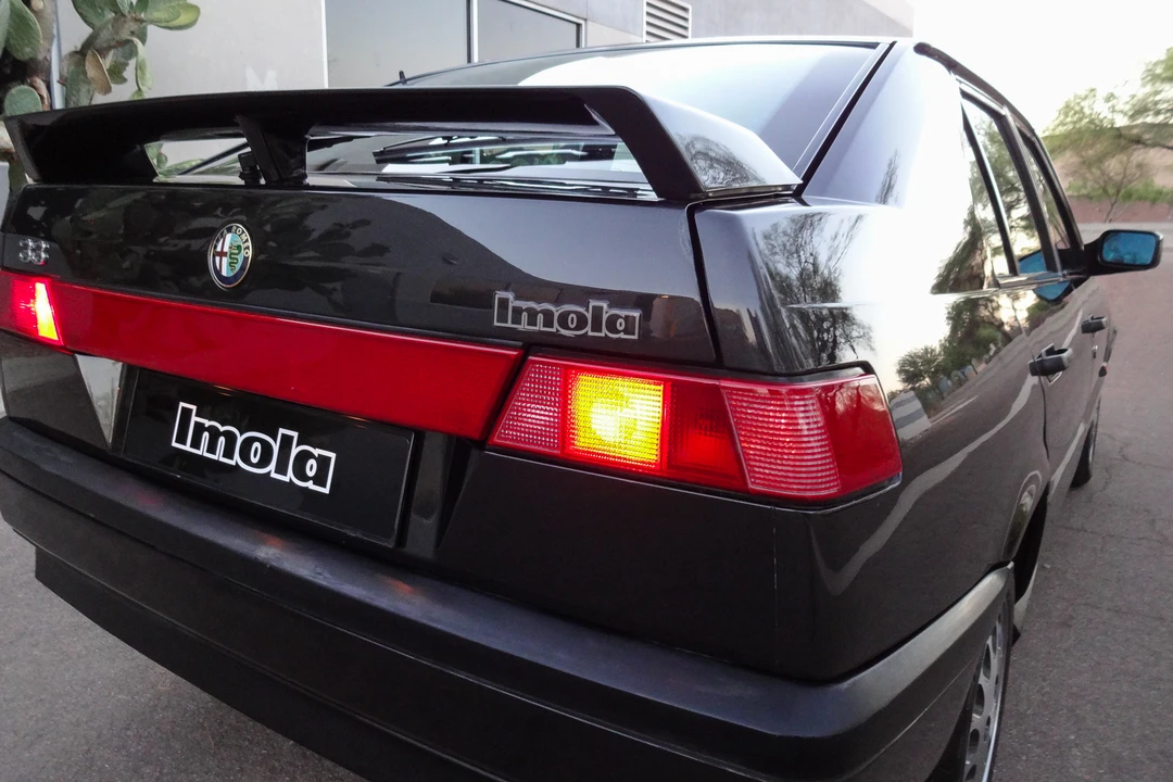1993 Alfa Romeo - Image 23 of 31